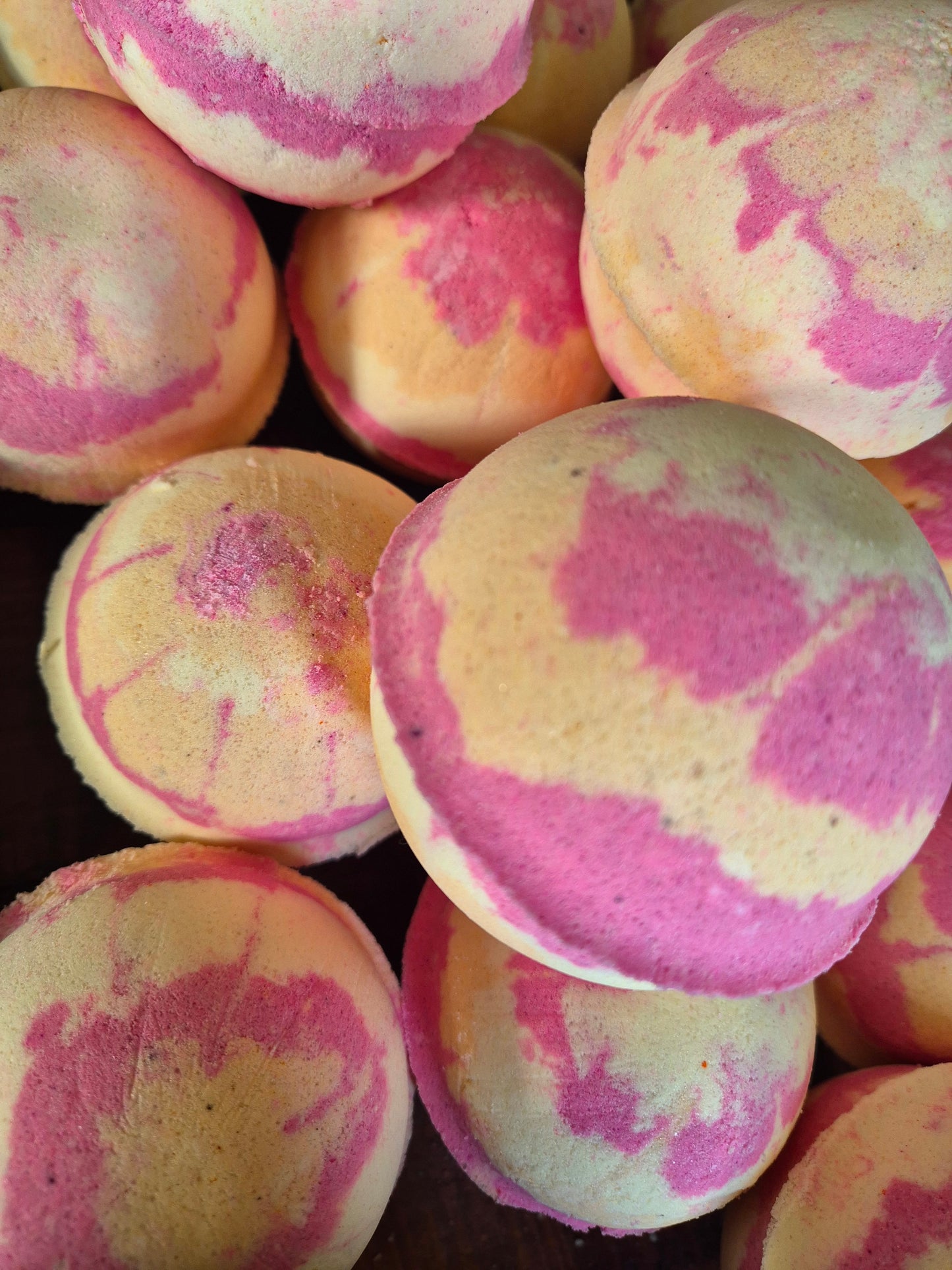 Hidden Crystal Bath Bomb